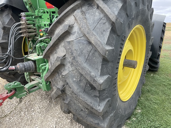 2023 John Deere 7R 350 Tractor