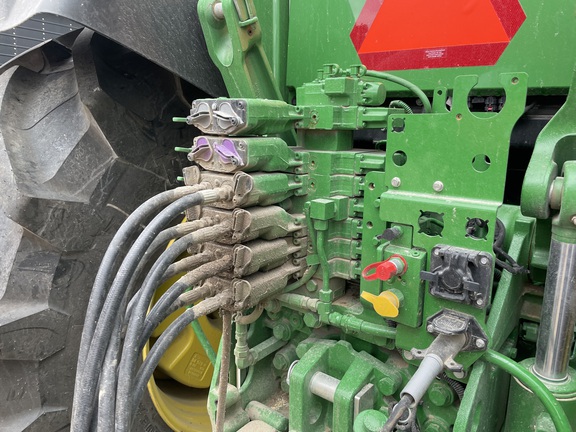 2023 John Deere 7R 350 Tractor