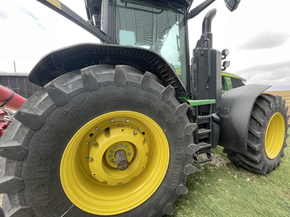 2023 John Deere 7R 350 Tractor