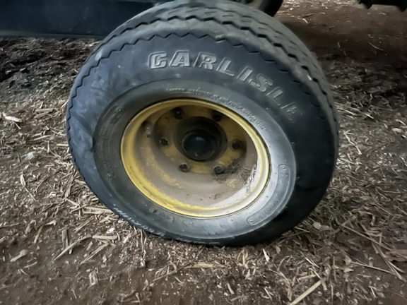 2000 Pequea 606 Header Transport