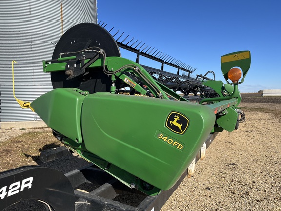 2012 John Deere 640FD Header Combine