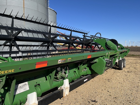 2012 John Deere 640FD Header Combine