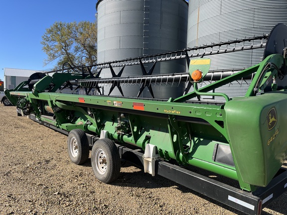 2012 John Deere 640FD Header Combine