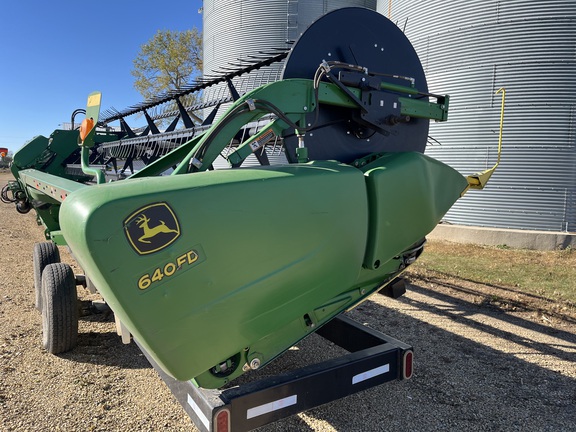 2012 John Deere 640FD Header Combine