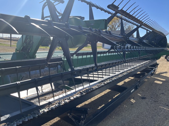 2012 John Deere 640FD Header Combine