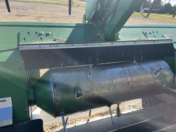 2012 John Deere 640FD Header Combine