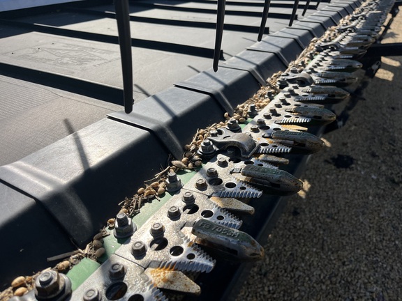 2012 John Deere 640FD Header Combine