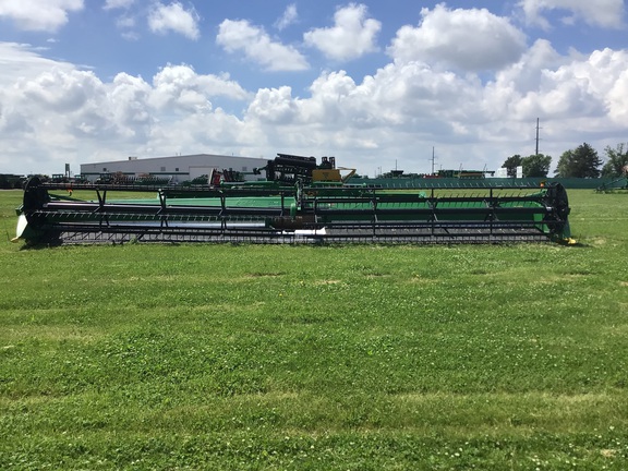 2012 John Deere 640FD Header Combine