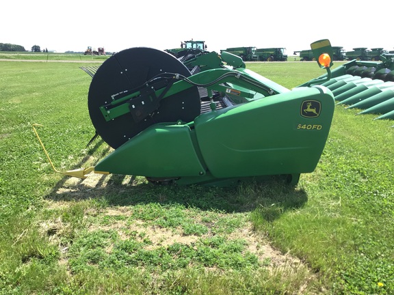 2012 John Deere 640FD Header Combine