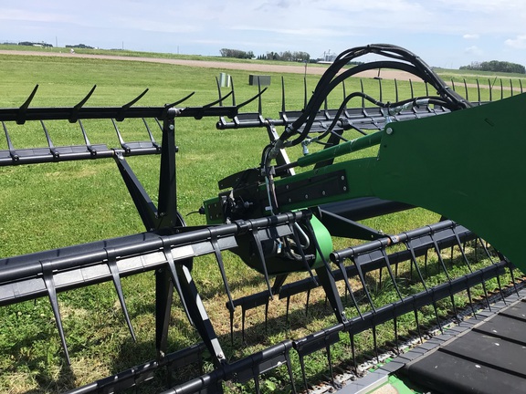 2012 John Deere 640FD Header Combine