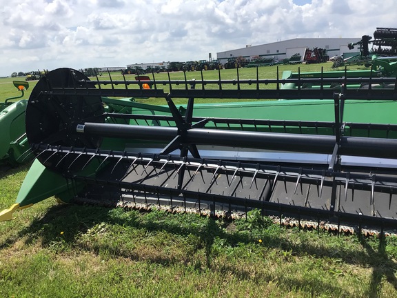 2012 John Deere 640FD Header Combine