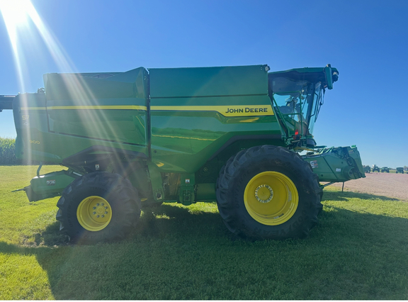 2025 John Deere S7 900 Combine