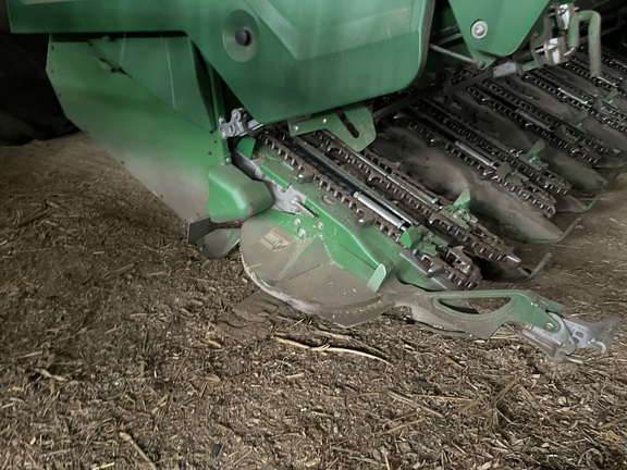 2023 John Deere C6R Header Corn Head