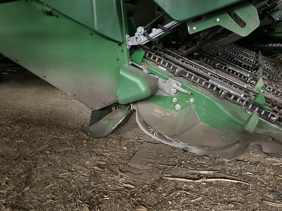 2023 John Deere C6R Header Corn Head