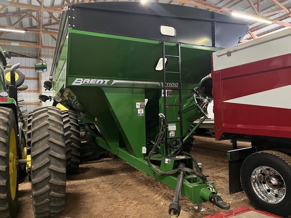 2017 Brent V1100 Grain Cart