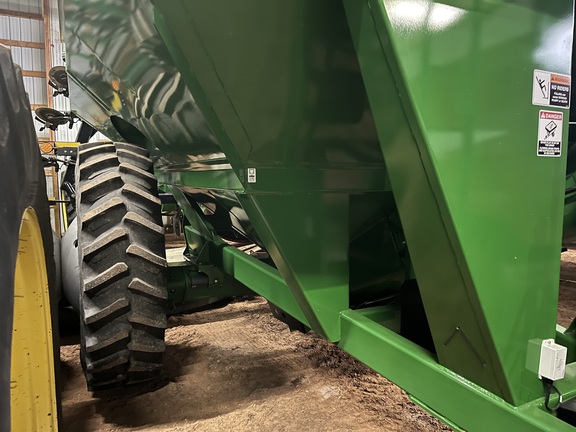 2017 Brent V1100 Grain Cart