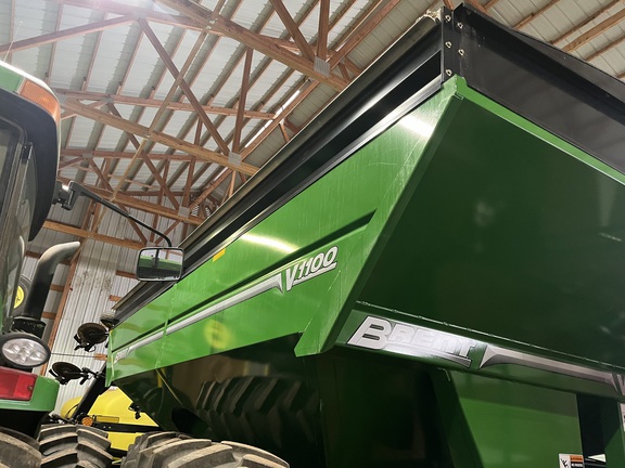 2017 Brent V1100 Grain Cart