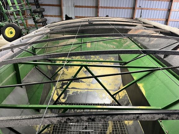 2017 Brent V1100 Grain Cart