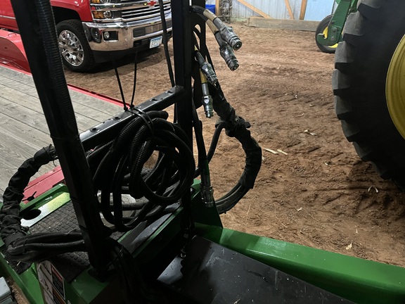 2017 Brent V1100 Grain Cart