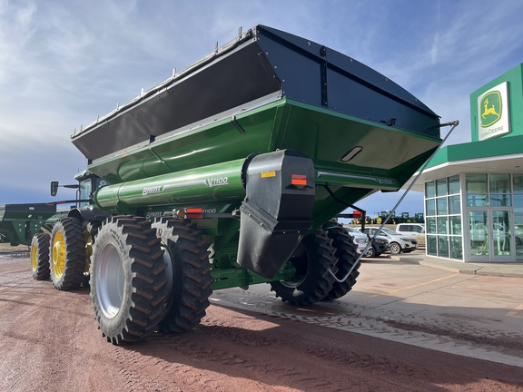 2017 Brent V1100 Grain Cart