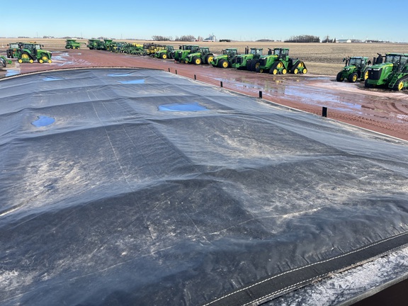 2017 Brent V1100 Grain Cart