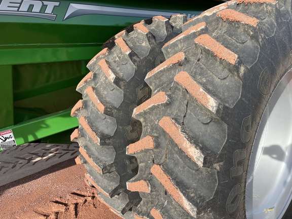 2017 Brent V1100 Grain Cart