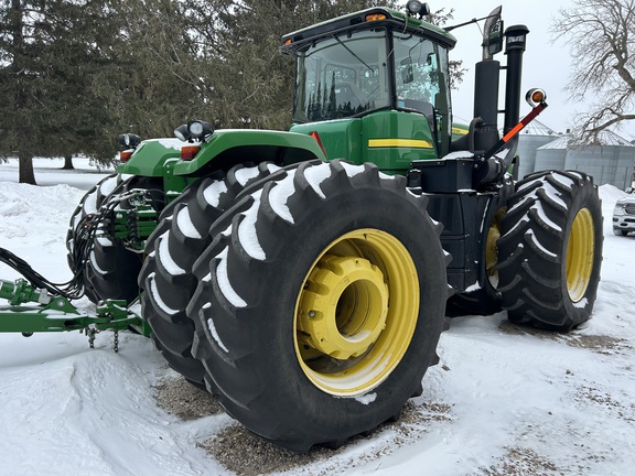 2010 John Deere 9330 Tractor 4WD