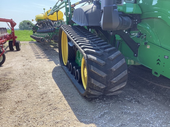 2025 John Deere 9RT 590 Tractor Rubber Track