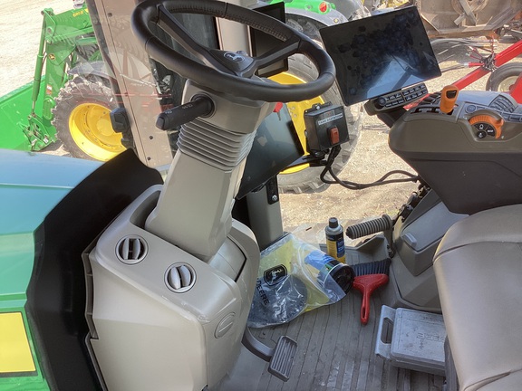 2025 John Deere 9RT 590 Tractor Rubber Track