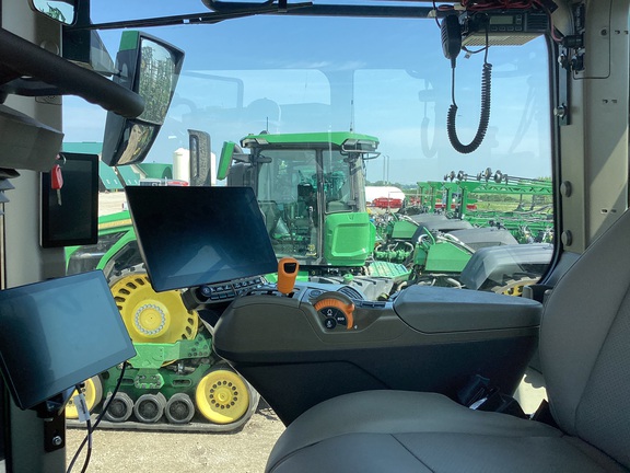 2025 John Deere 9RX 770 Tractor Rubber Track