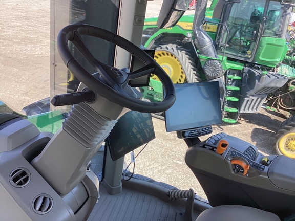 2025 John Deere 9RX 770 Tractor Rubber Track