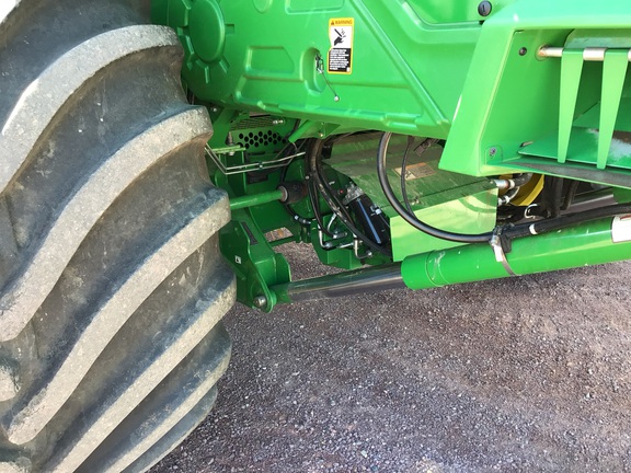 2025 John Deere X9 1100 Combine