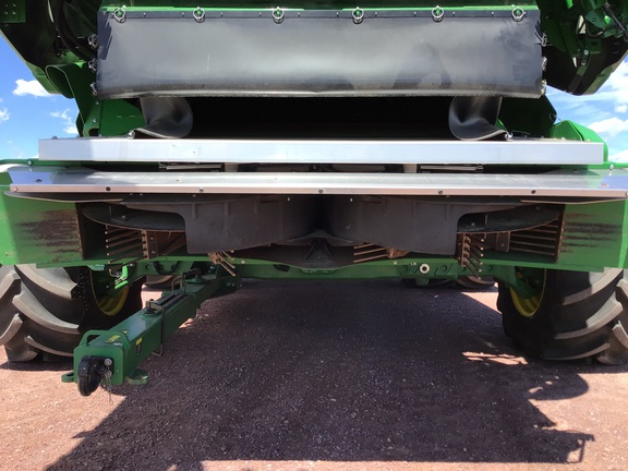 2025 John Deere X9 1100 Combine