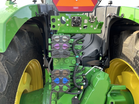 2025 John Deere 9R 640 Tractor 4WD