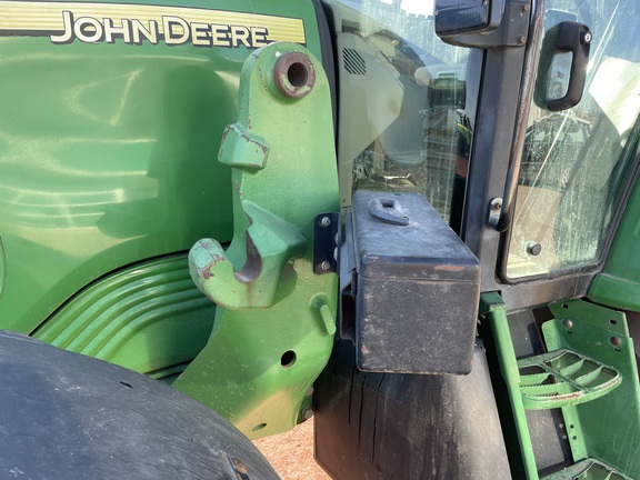 2003 John Deere 7520 Tractor