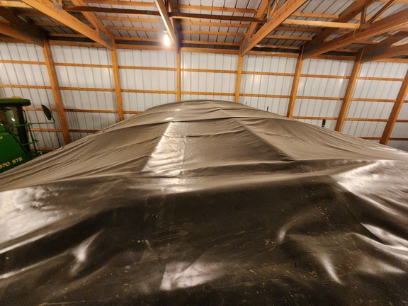 Brent 976 Grain Cart