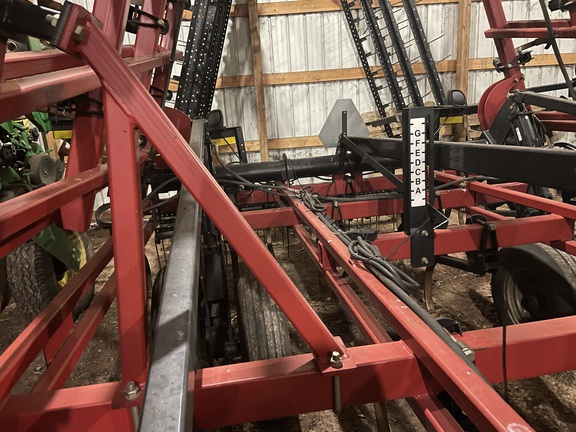 2010 Case 200 Field Cultivator