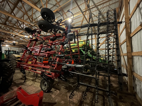 2010 Case 200 Field Cultivator