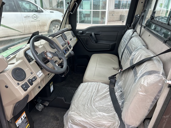 2023 John Deere XUV 865R ATV