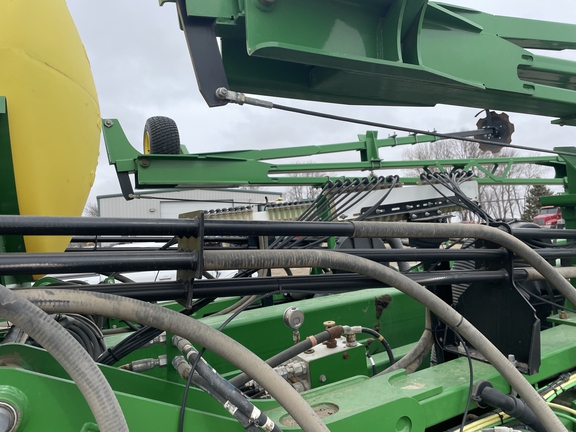 2017 John Deere DB60 Planter