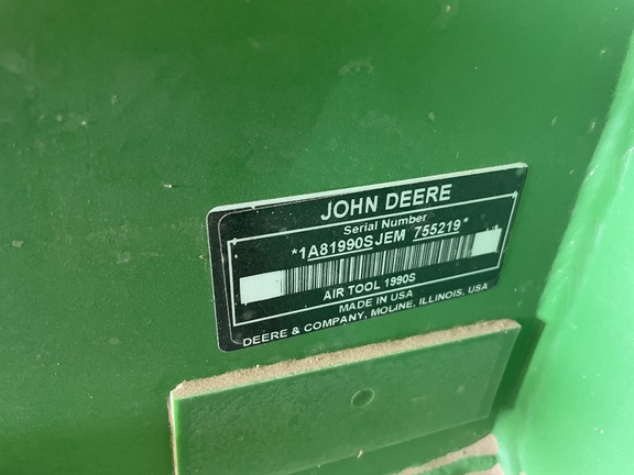 2014 John Deere 1990 Air Seeder