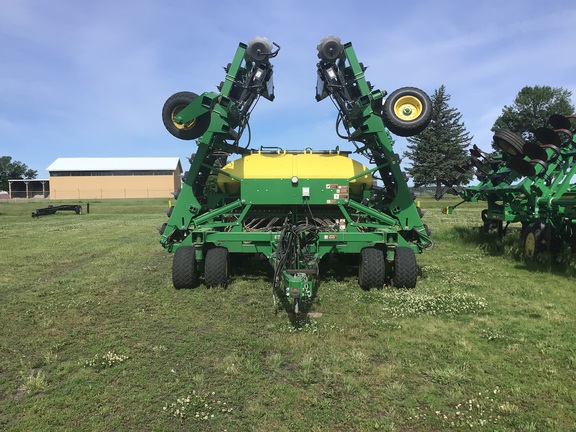 2014 John Deere 1990 Air Seeder
