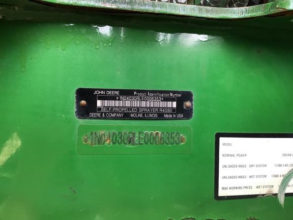 2015 John Deere R4030 Sprayer/High Clearance
