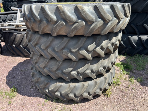 2015 John Deere R4030 Sprayer/High Clearance