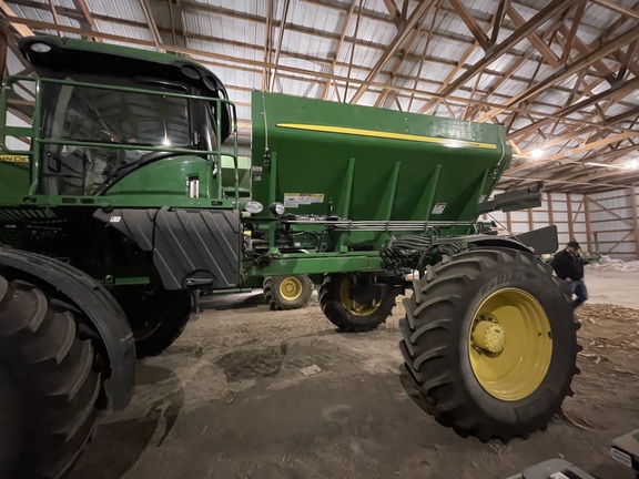 2015 John Deere R4030 Sprayer/High Clearance