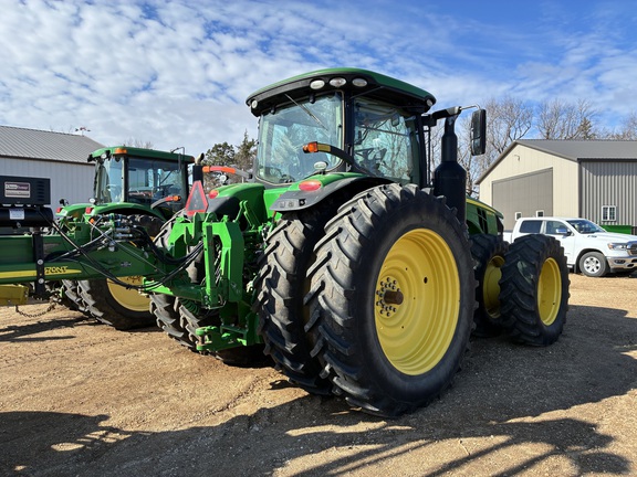 2017 John Deere 8320R Tractor