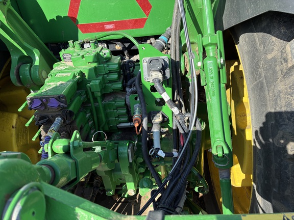 2017 John Deere 8320R Tractor
