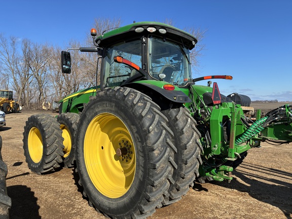 2017 John Deere 8320R Tractor