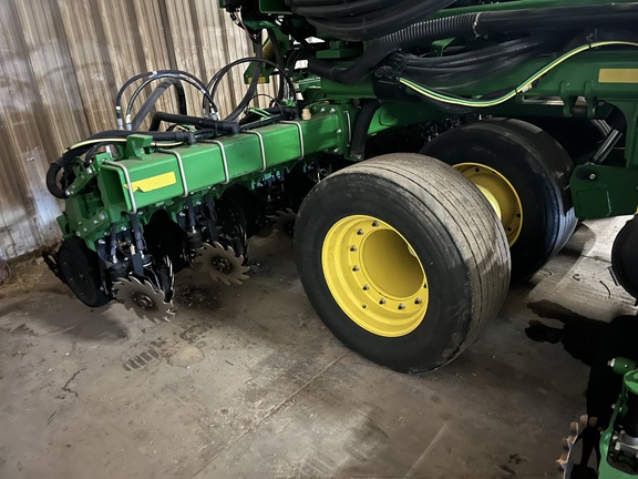 2018 John Deere DB60 Planter