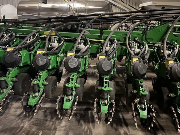 2018 John Deere DB60 Planter